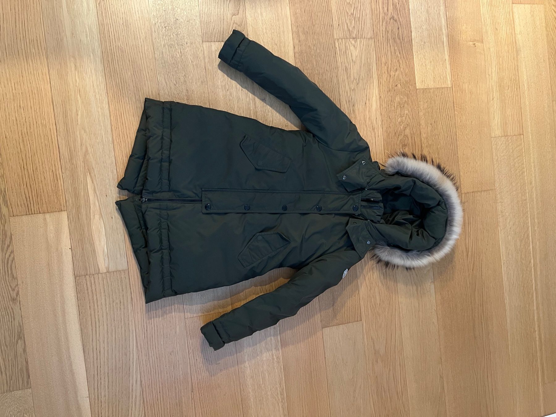Moncler Giacche & Cappotti: Moncler Kinderjacke 12 Jahre – Usato da Schwyz venduto da sdesiree 2