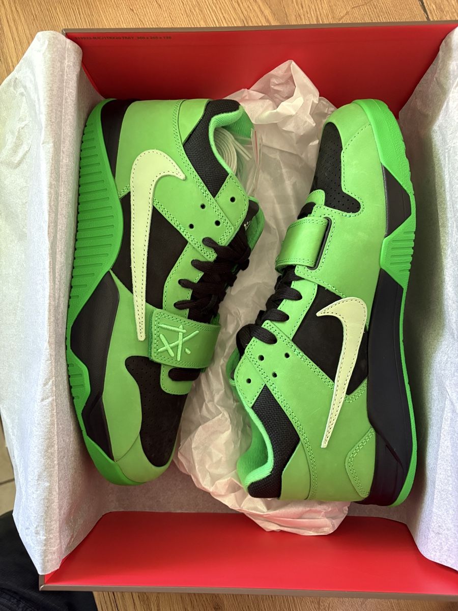 Nike Scarpe da uomo: Jumpman Travis green spark 45eu/11us – Nuovo e nell'imballaggio originale da La Tour-de-Trême venduto da ben_kn6s 2