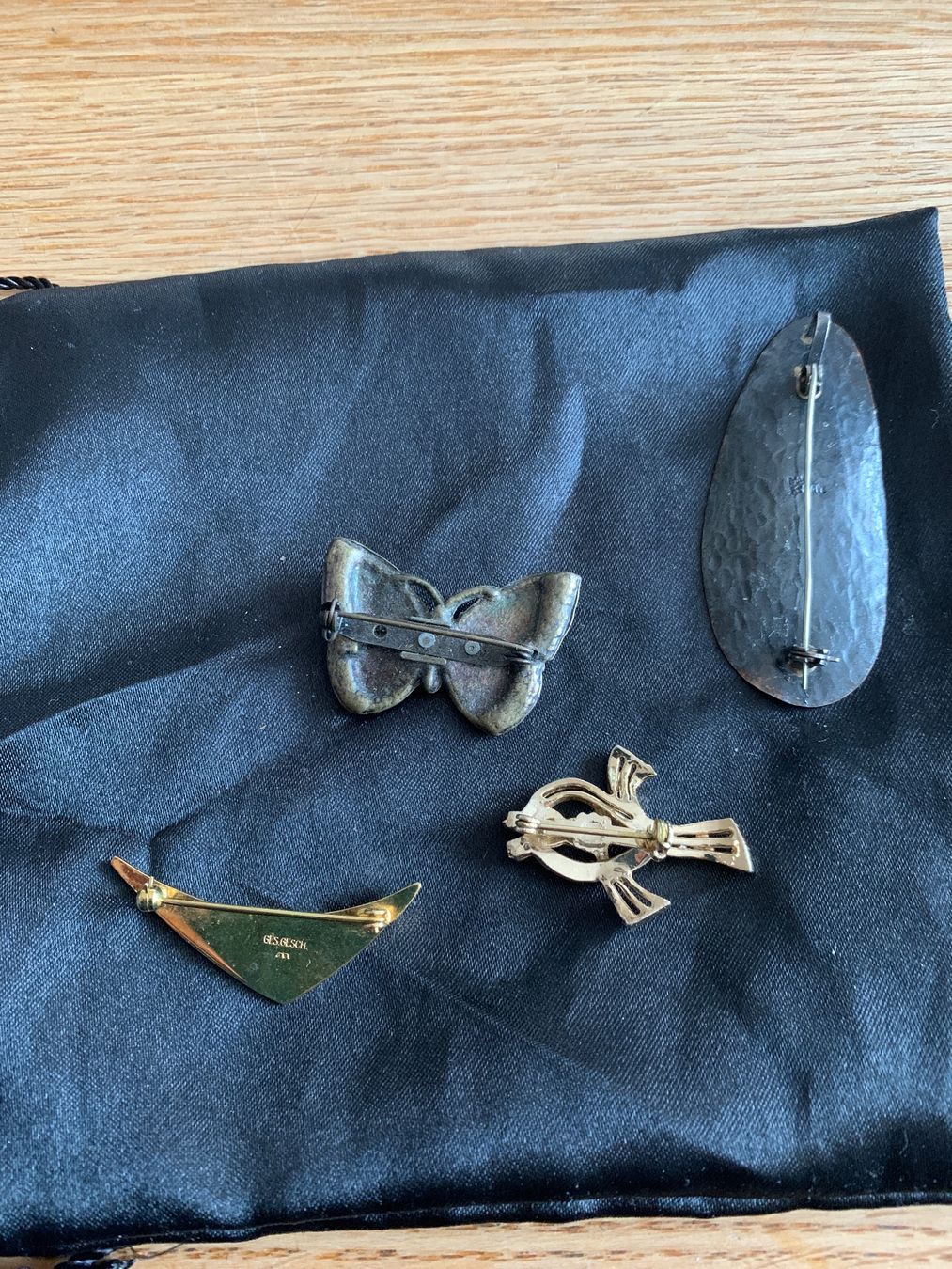 Spille & Fermagli: Joli lot de broches vintage – Usato da MEYRIN venduto da Gwendo10 1
