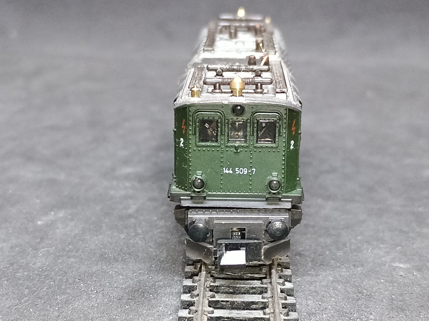 Roco Modellini di ferrovie: Spur N BR144 (E41) DB – Usato da Bätterkinden venduto da hob_6b8x 3