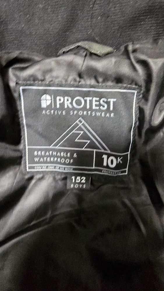 Protest Giacche: Ski/Sknowboardjacke Protest 152 – Usato da Meggen venduto da Mcgiver_1 3