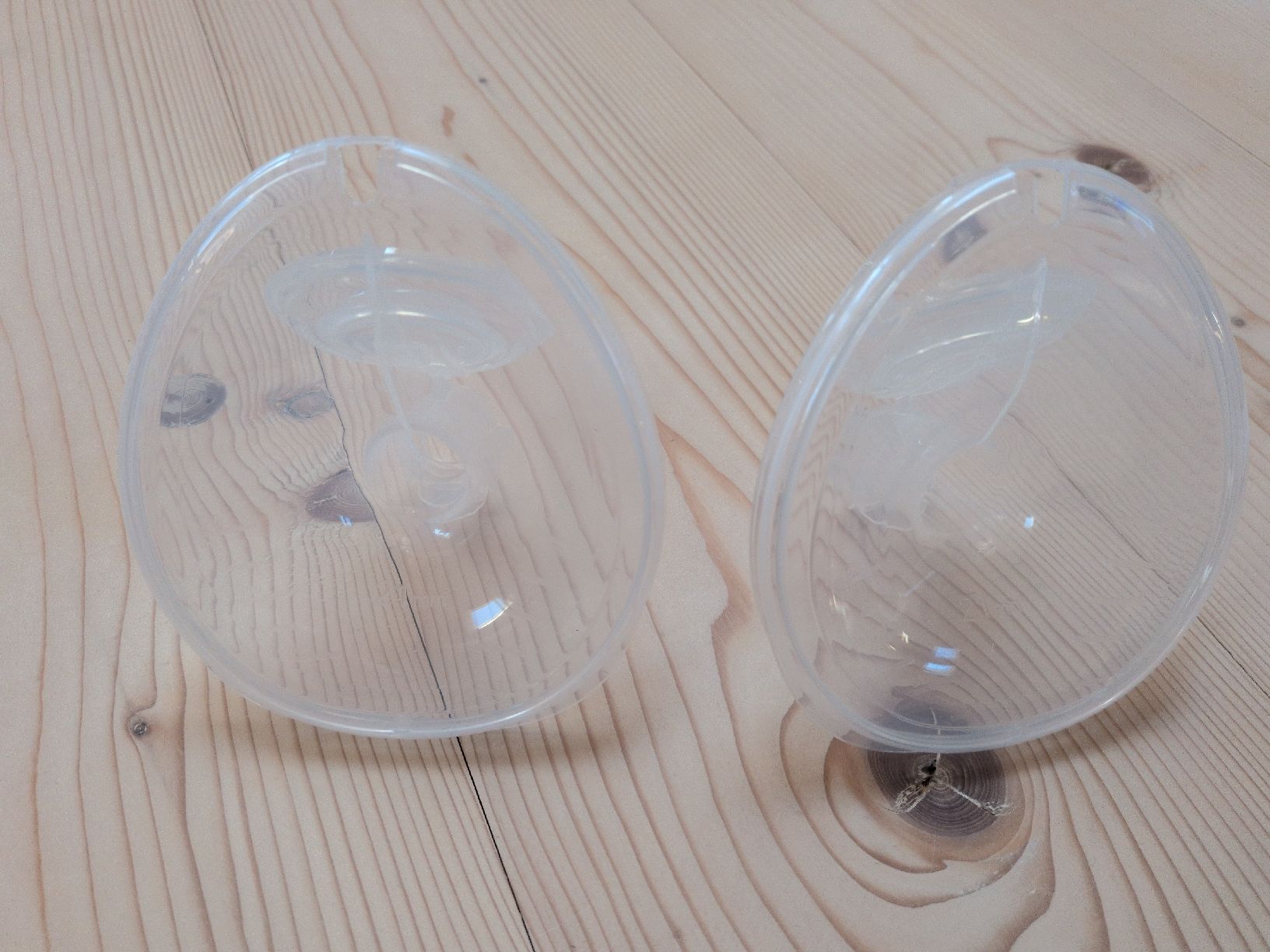 Medela Stillzubehör: medela Hands-free Auffangbehälter – Gebraucht aus Oberhelfenschwil von Tattar 3