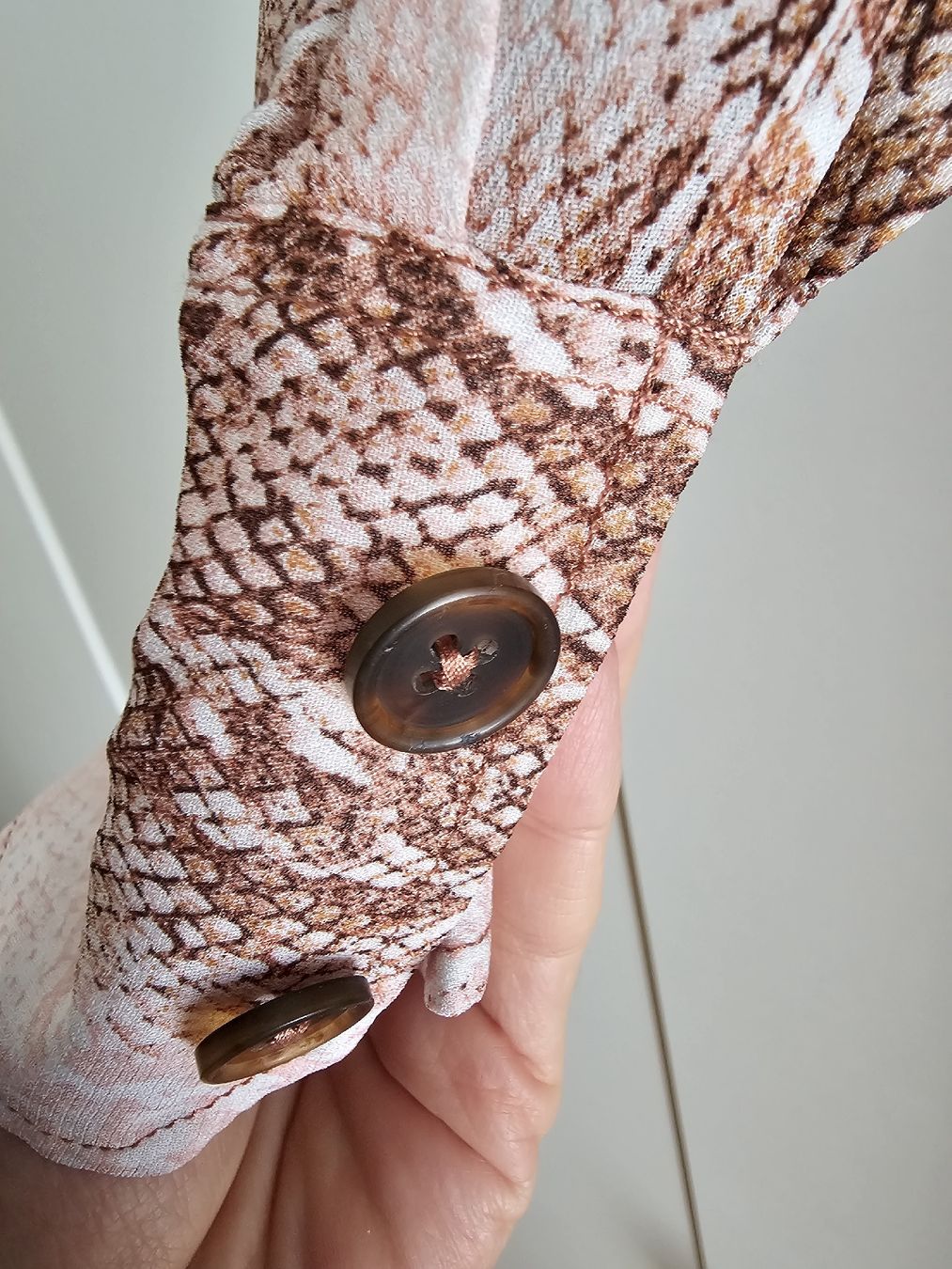 Massimo Dutti Vestiti: Massimo Dutti Snake Print Maxi Dress – Nuovo (secondo la descrizione) da Cologny venduto da Selin34 5