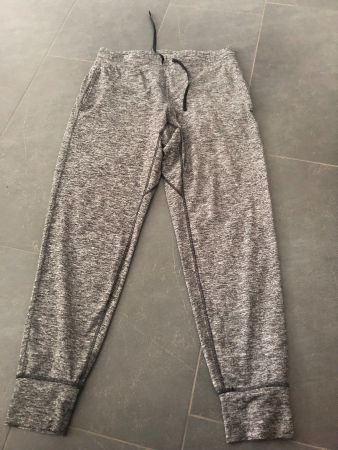 Trainerhose - Grösse S - GAP fit