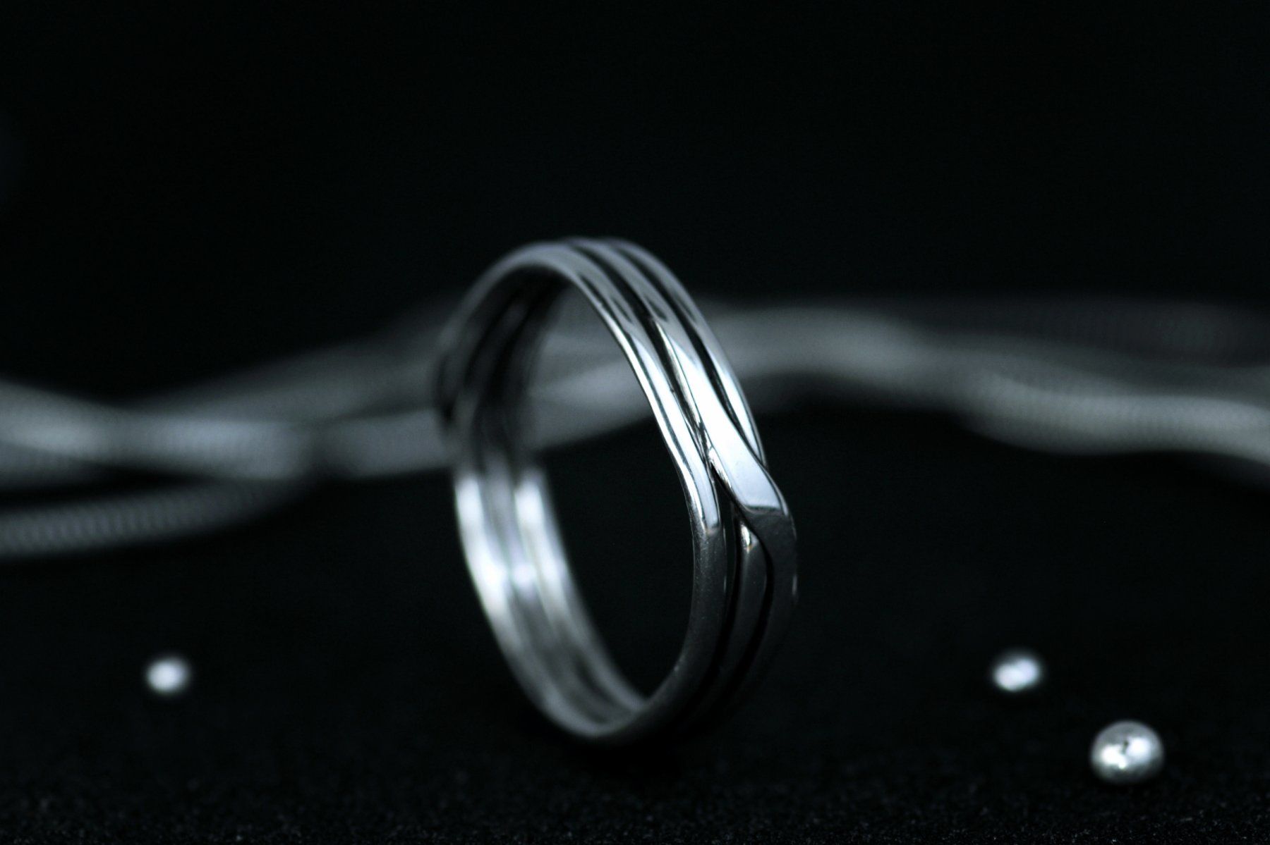 Anelli: INFINITY Ring aus Silber 925 · jede Ringgrösse erhältlich – Nuovo e nell'imballaggio originale da Bern venduto da OSONO.Design 2