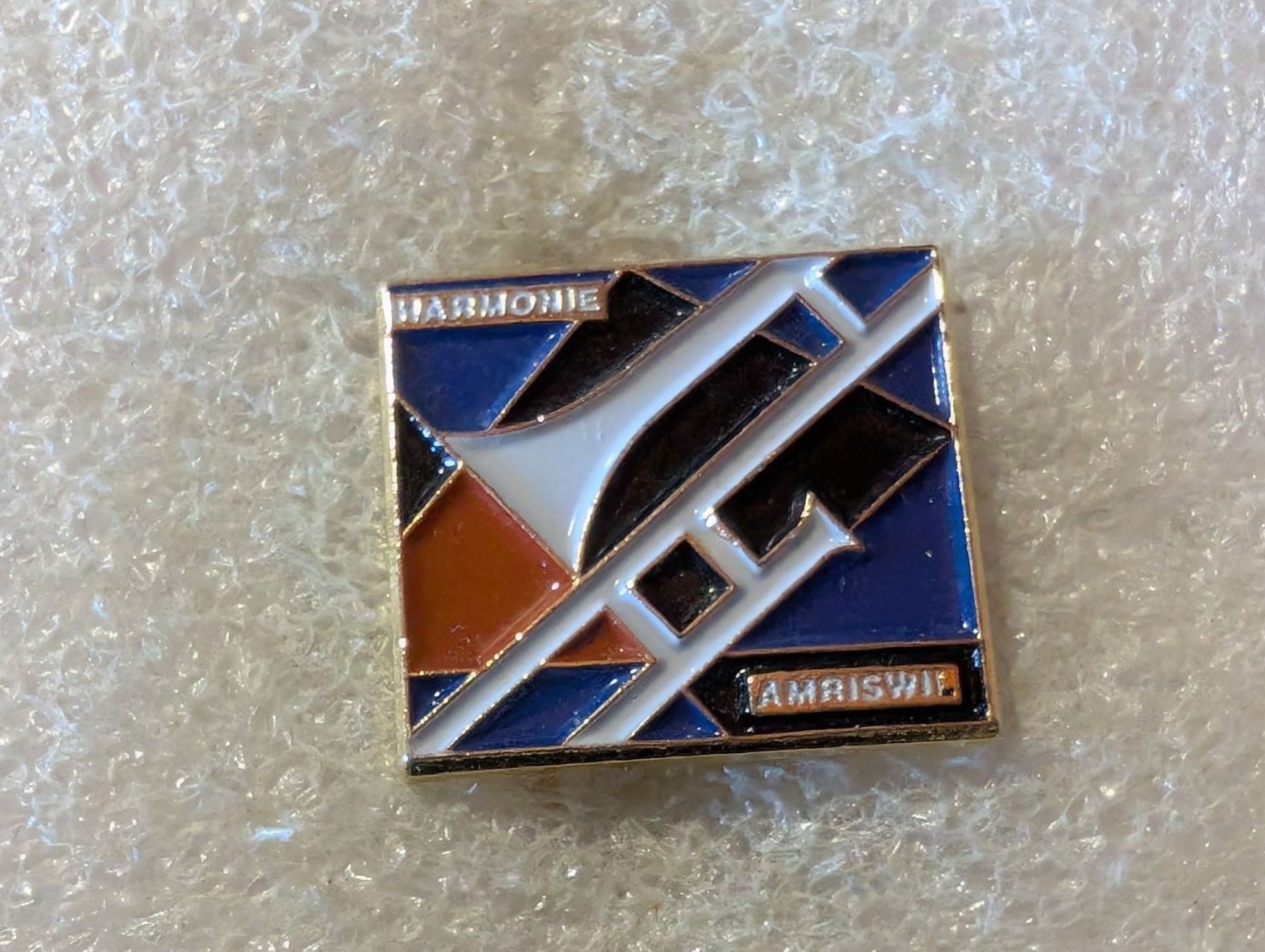 Placchette & Badge: Ansteckpin 201: Harmonie Amriswil – Usato da Oppligen venduto da Pin-Fall-Shop