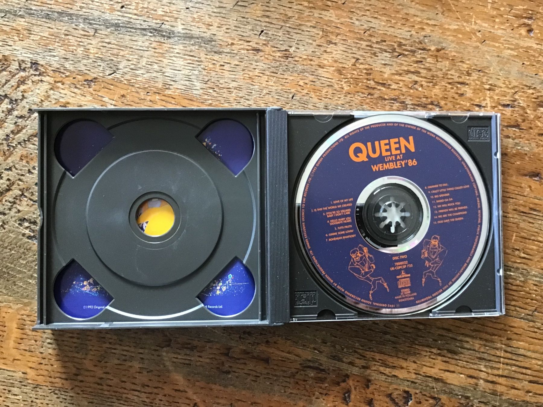 CDs: 2 CD Queen Live Wembley’86 – Gebraucht aus Fully von Ruby97 2