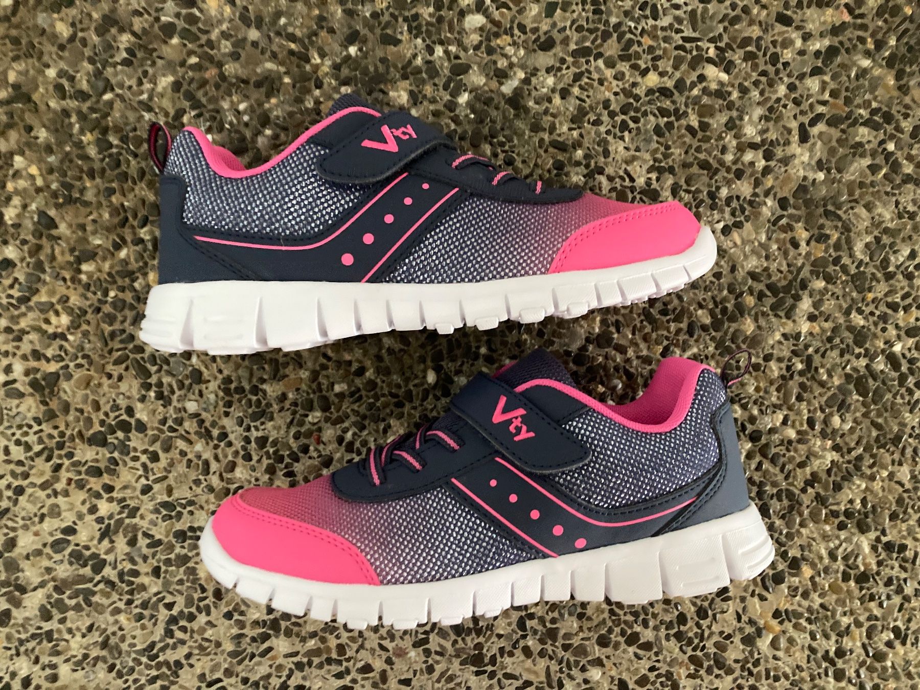 Schuhe für Mädchen: Sneakers, Turnschuhe, Gr. 35 – Neu und originalverpackt aus Aetingen von Nadinsky 4