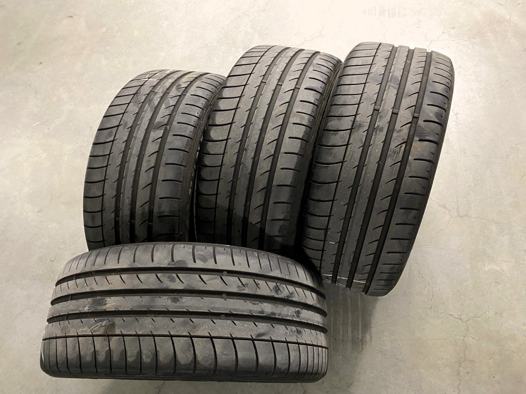 Pneumatici & Ruote complete: DUNLOP QUATTRO MAXX, SOMMERREIFEN – Usato da Triesen venduto da Rnc1 3