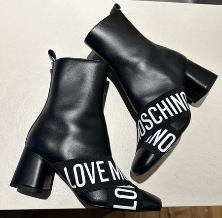 Moschino Stiefel Schwarz, Gr. 36🖤
