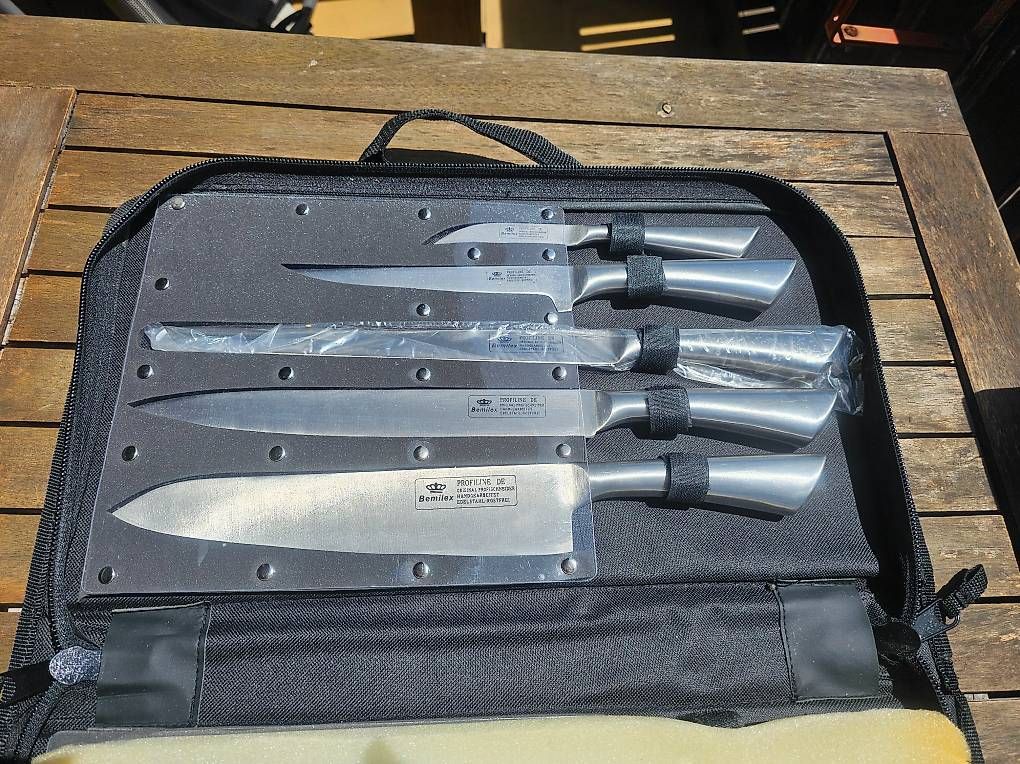Coltelli da cucina: Küchenmesser – Usato da Hittnau venduto da Chiny72 2