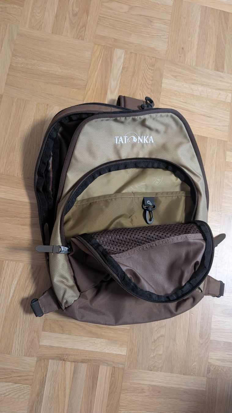 Tatonka Sacs à dos: Tatonka Trekking Rucksack 60l – D'occasion à Naters par Andba 2
