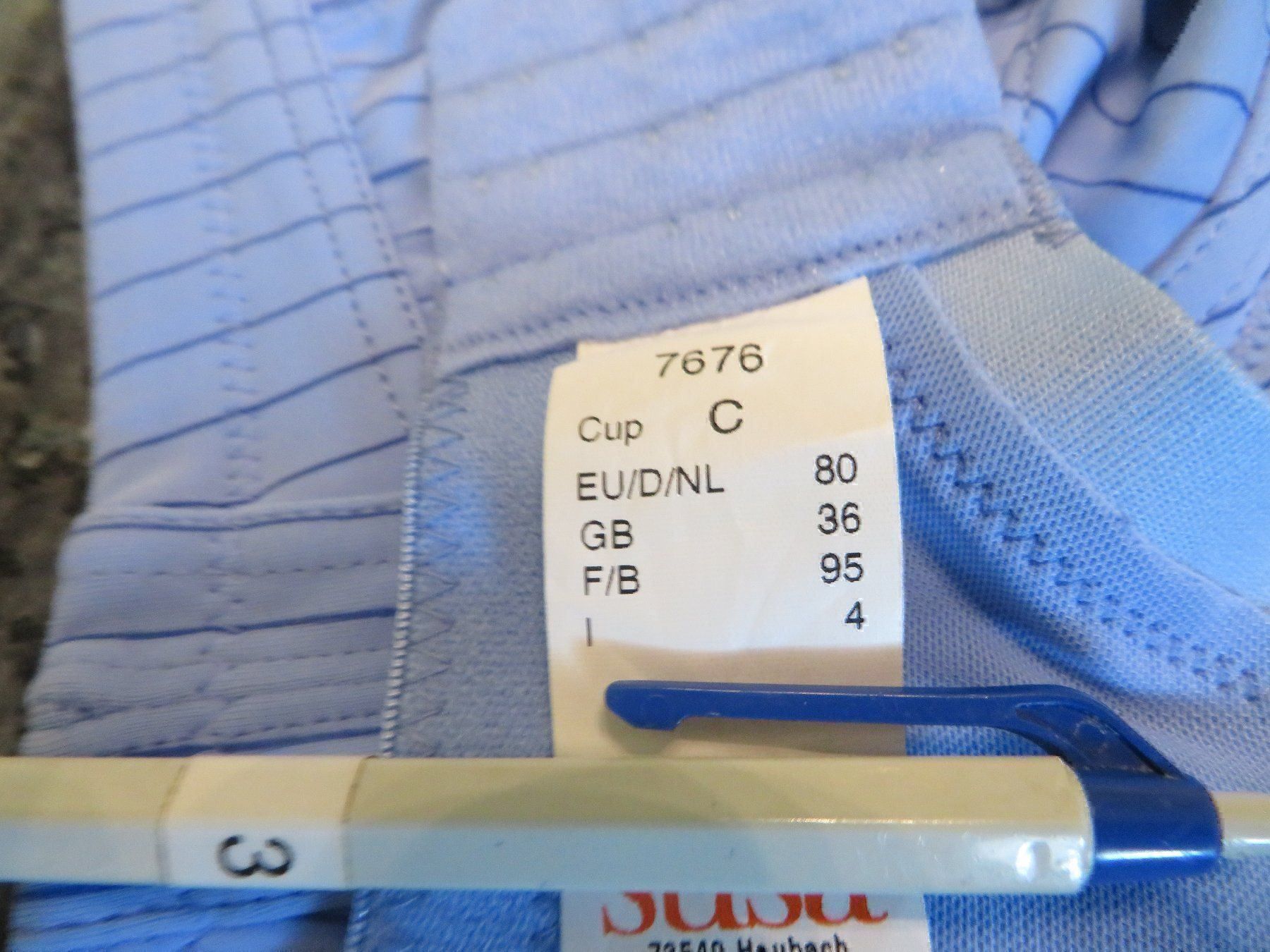 Sonstige Unterwäsche: Damen  Unterhemd und   2X  BH – Neu und originalverpackt aus Rüfenacht BE von tial70 6