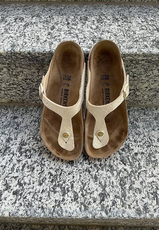 Damenschuhe: Birkenstock Gizeh Sandalen Grösse 38 – Neu (gemäss Beschreibung) aus Stalden VS von alemaxm 1