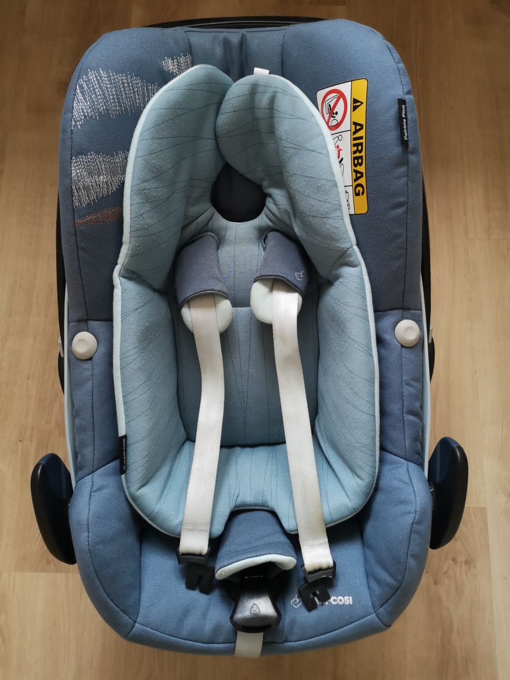 Maxi-Cosi Marsupi portabebè: Maxi Cosi Babyschale blau – Usato da Gipf-Oberfrick venduto da acneuc