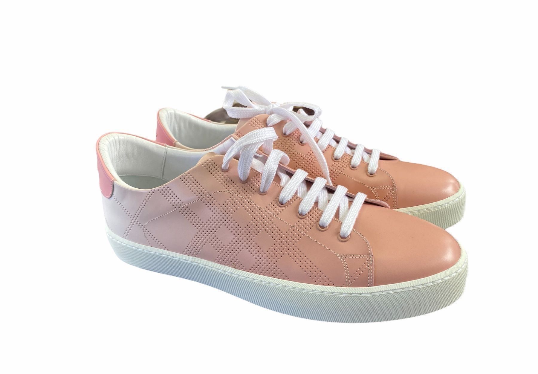 Burberry Scarpe da donna: Burberry Schuhe – Nuovo e nell'imballaggio originale da Lachen SZ venduto da HelvetiaLuxury 5
