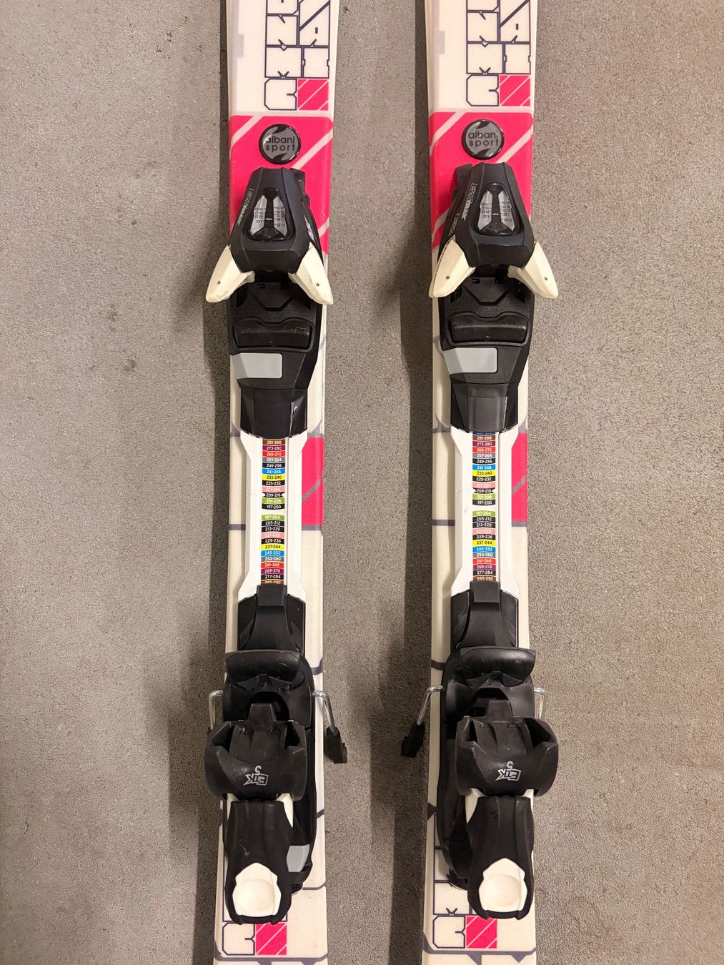 Sci: Ski Dynamic Light Elve 110 cm mit Bindung gebraucht – Usato da Hägendorf venduto da Kristian2005 1
