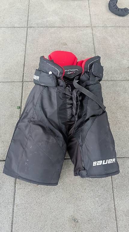 Pantaloni: Eishockeyhosen – Usato da Epsach venduto da RM96
