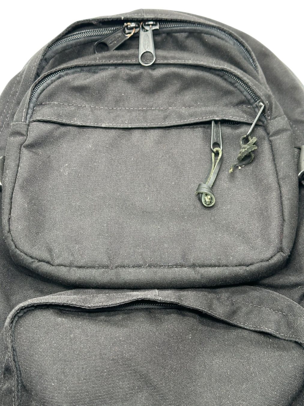 Eastpak Rucksäcke: Sac à dos Eastpak HUTSON/CORE noir – Gebraucht aus Morges von Auct 4