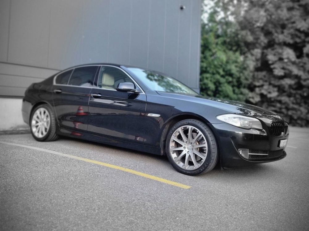 BMW F10 528i xDrive / ab MFK und ab Service / 8-Fach Räder