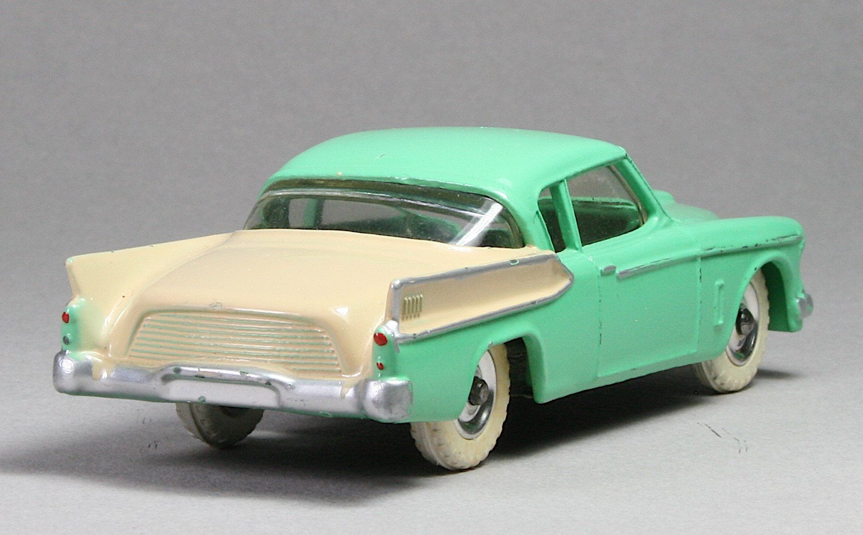 Dinky Toys Modellini d'auto: Dinky Toys 169, Studebaker Golden Hawk – Usato da Elsau venduto da Peekay8 4