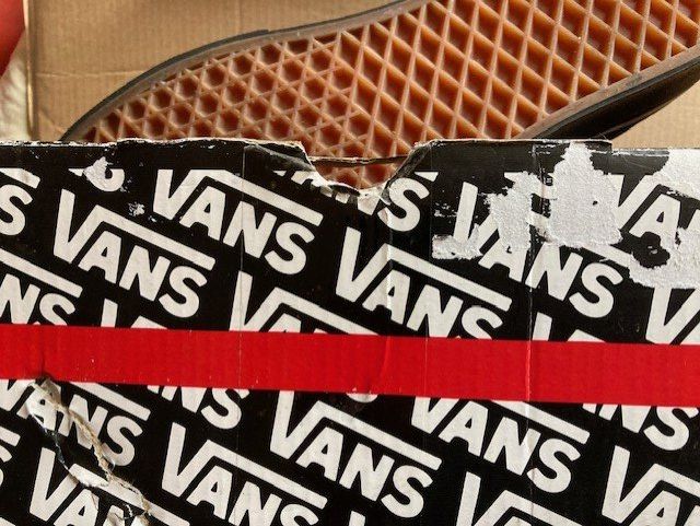 Vans Chaussures hommes: Vans authentic 42 – Neuf (Voir description) à Delémont par palimpse 2