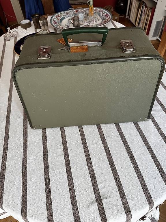 Bernina Macchine da cucire: Bernina 700 Nähmaschine – Usato da Zürich venduto da antoineb02 4