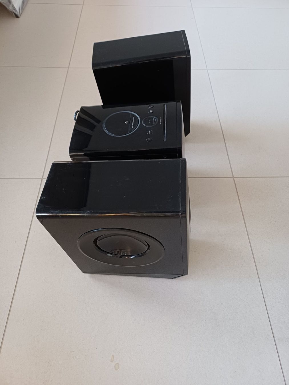LG Systèmes audio & multimédias: LG Hi-Fi System – D'occasion à Olten par stu10737 2