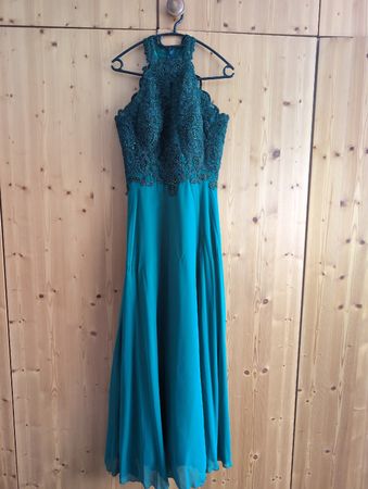 Abendkleid smaragdgrün mit Spitze und Perlen neuwertig