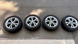 Alufelgen Sommerreifen Pirelli 205/55 R16 91W 4 Stk