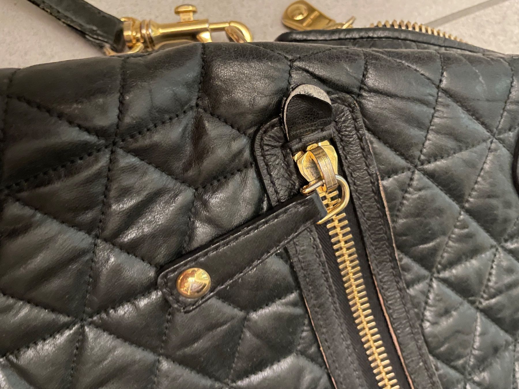Miu Miu Borse da donna: MIU MIU Tasche – Usato da Zunzgen venduto da mel_y6w2 6