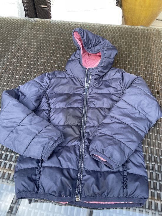 Giacche & Cappotti: Mädchen Winterjacke S.Oliver 128 blau rosa – Usato da Bergdietikon venduto da antovale 1