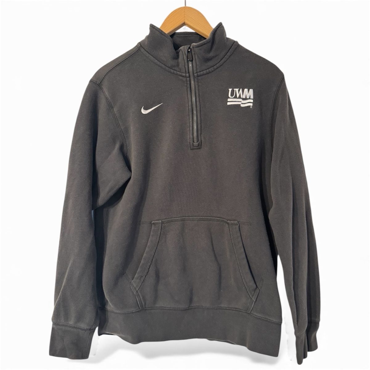 Nike Pullover & Sweatshirts: Nike UWM Quarter-Zip Pulli - Grösse S - – Gebraucht aus Pieterlen von Vintage_Zone