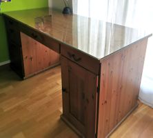 IKEA Schreibtisch Holz mit Glasplatte und Schubladen