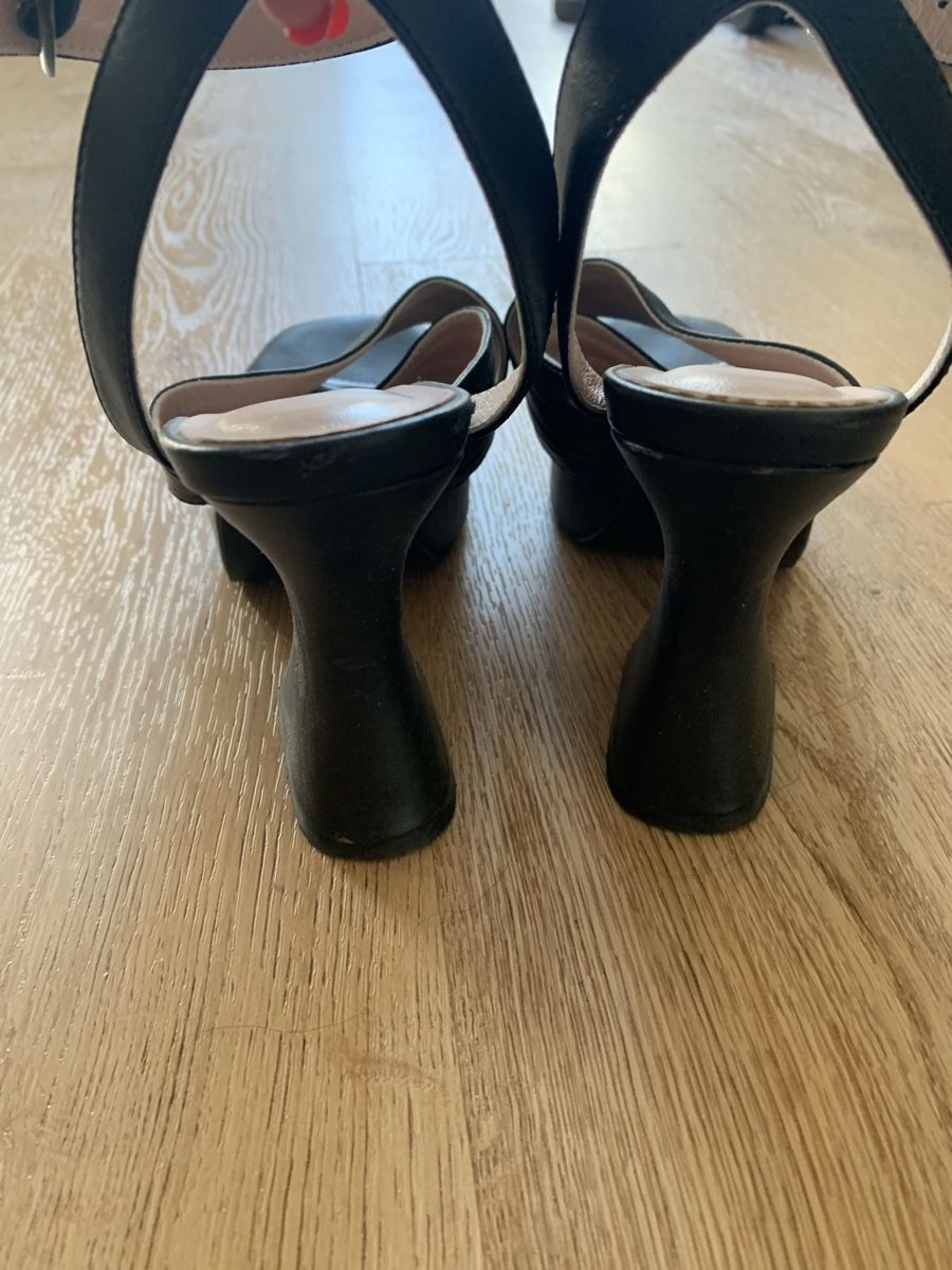 Scarpe da donna: Sandales à plateformes en cuir L37 – Usato da Genève venduto da vic_s9c5 6