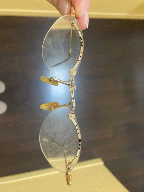 Brillen & Gläser: rahmenlose, goldene brille – Gebraucht aus Schwarzenberg LU von kindler007