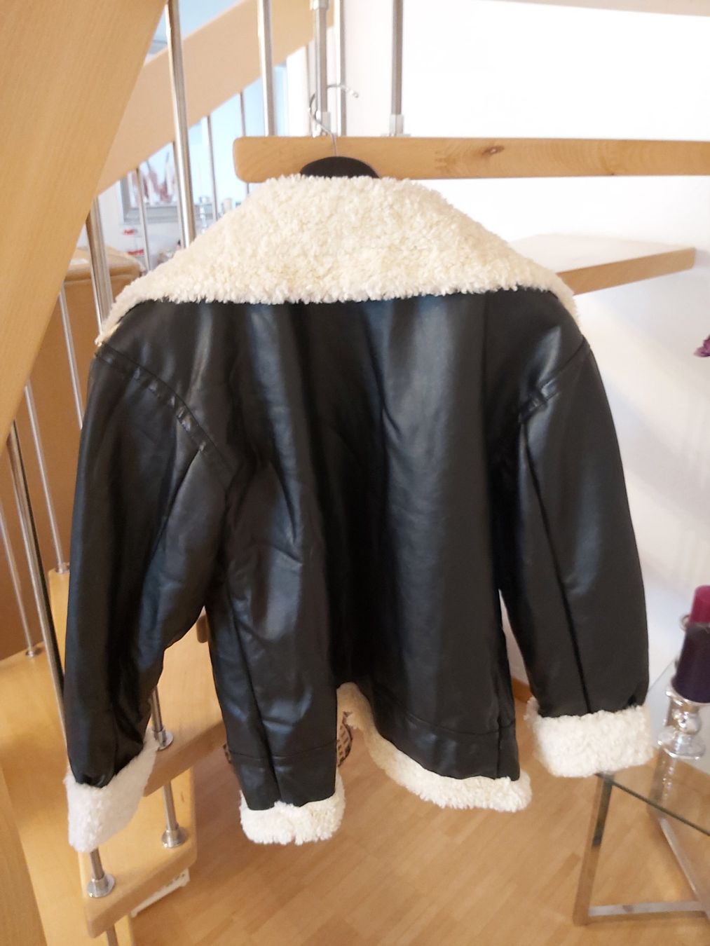 H&M Giacche: Jacke H&M schwarz weiss Grösse M – Usato da Frauenfeld venduto da mariom02 1