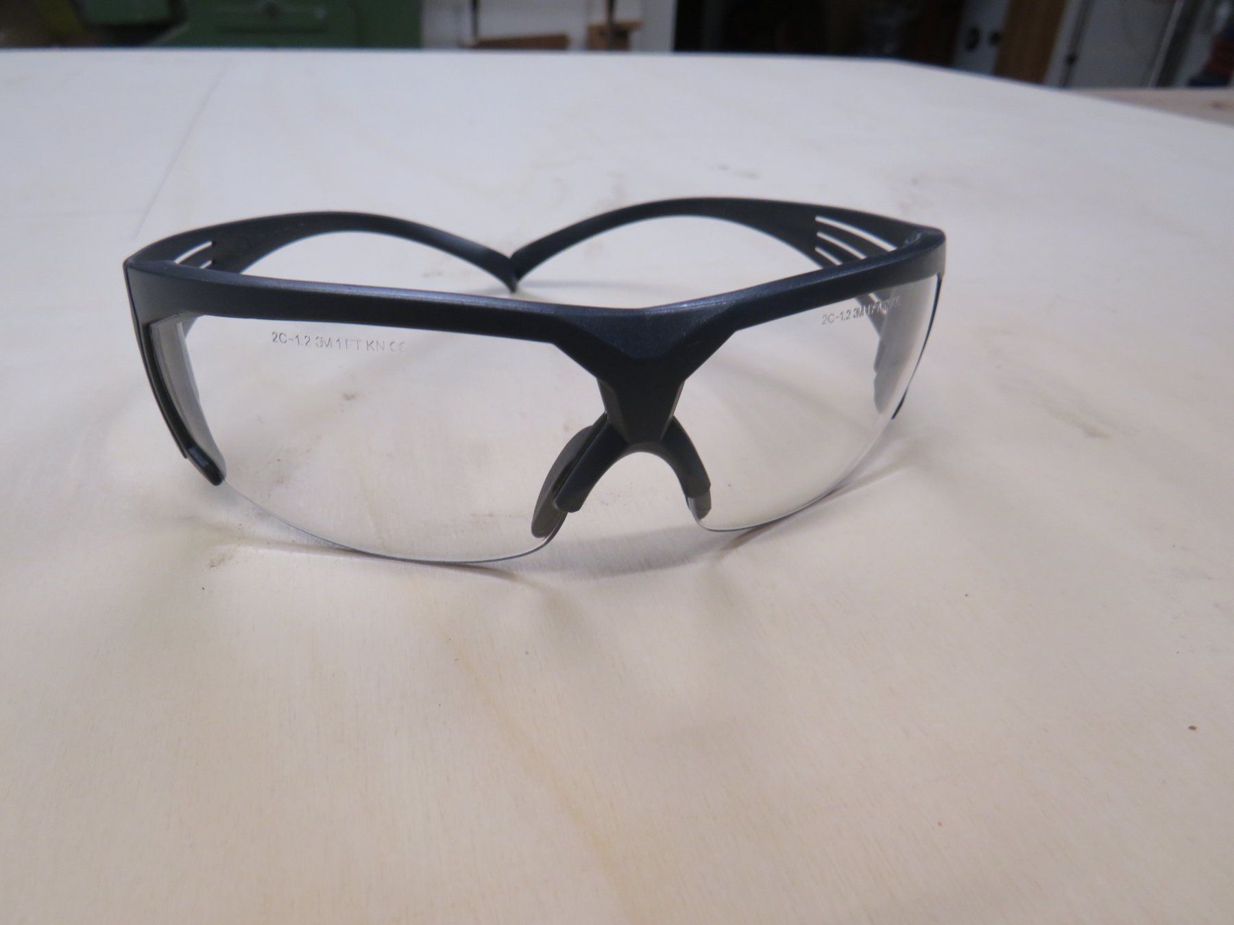 3M Occhiali & Lenti: Schutzbrille – Nuovo e nell'imballaggio originale da Küttigen venduto da Rawlings