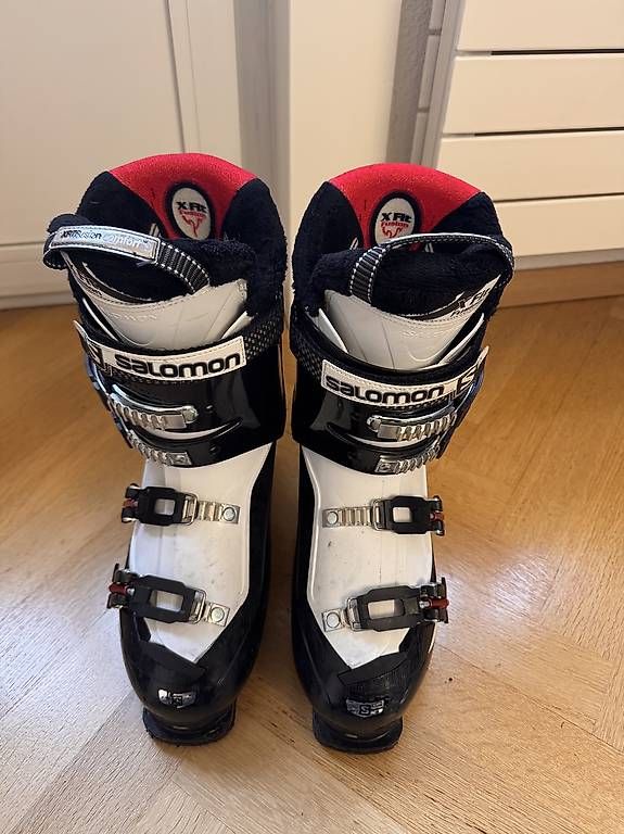 Salomon Chaussures hommes: Salomon Skischuhe | Grösse 29 – D'occasion à Interlaken par p-real 3