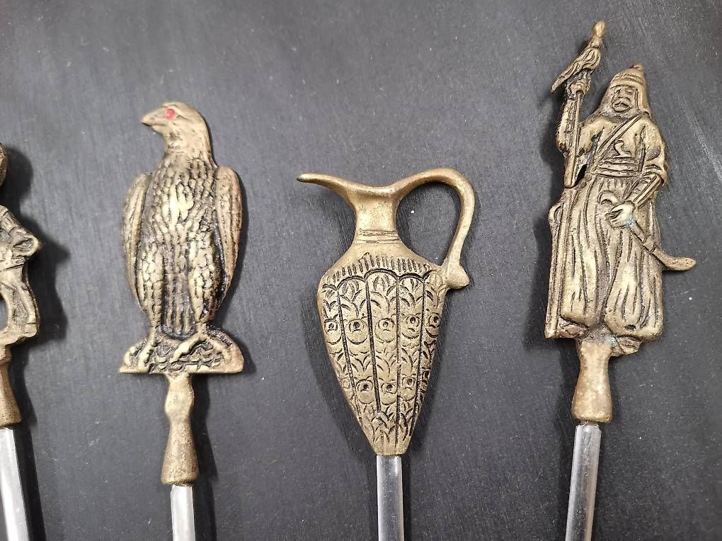 Statuette: Türkische Spiesse mit Messingfiguren – Usato da Suhr venduto da Brocki-Suhr 2