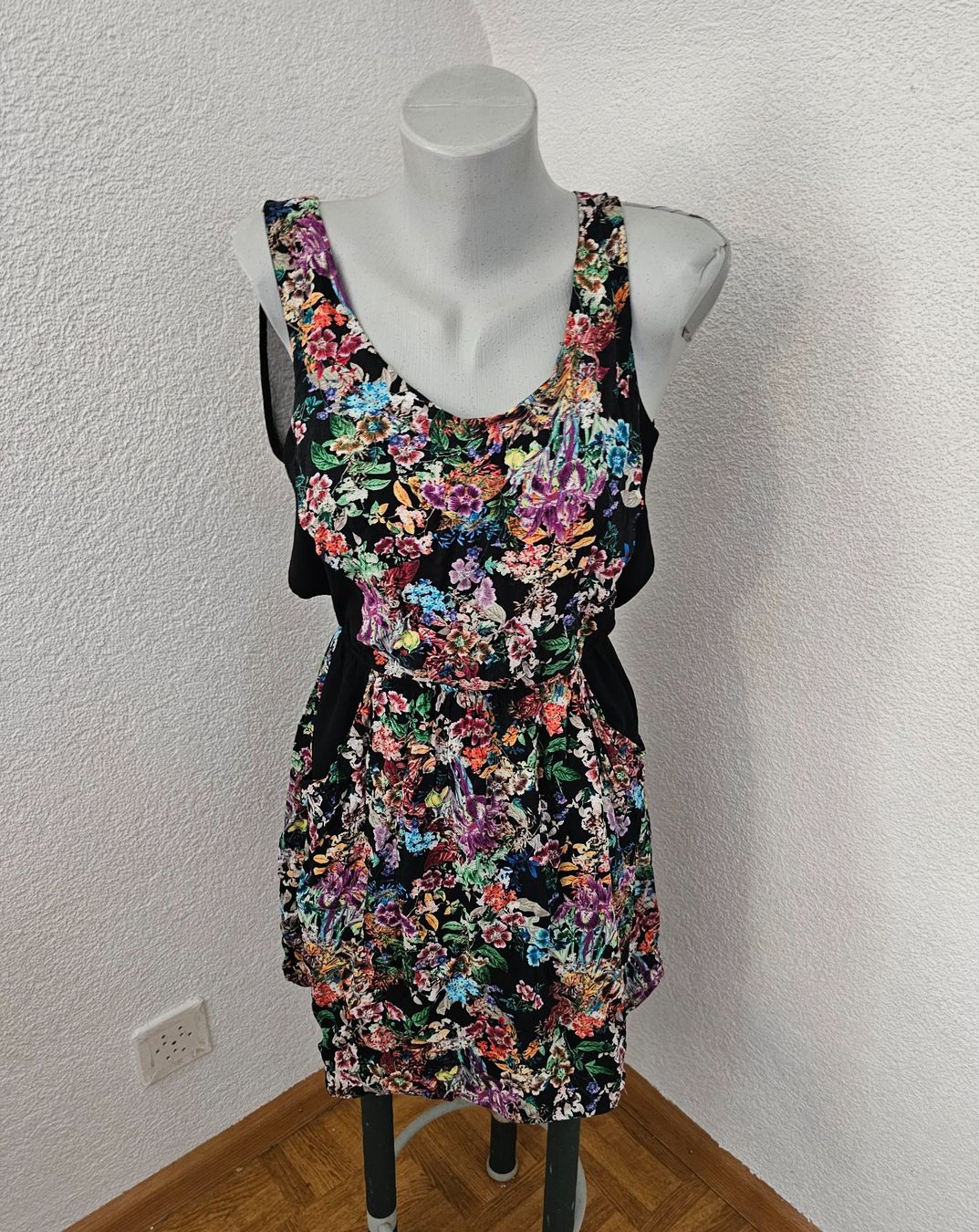 Vestiti: Härziges Kleid mit 2 Taschen ca. Gr. 38 – Nuovo (secondo la descrizione) da Füllinsdorf venduto da Sunnebliemli7 2