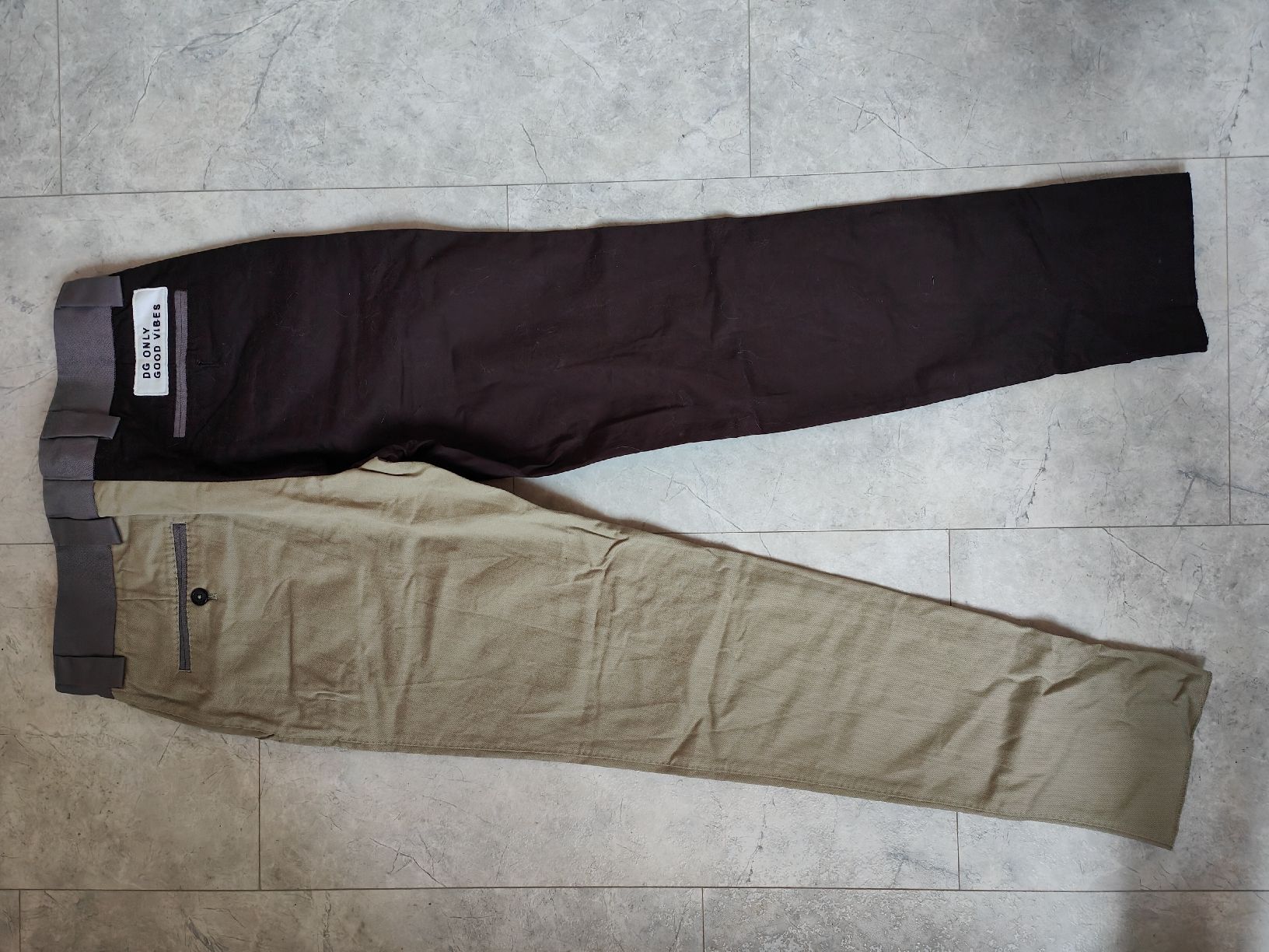 Dolce & Gabbana Pantaloni: Freizeithose von Dolce & Gabbana – Usato da Einsiedeln venduto da RaphaelSimeon 1