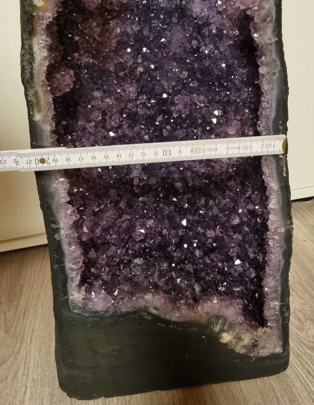Minerali & Pietre curative: Amethyst Druse XXL 50 KG – Usato da Eschenz venduto da Bibas1 5