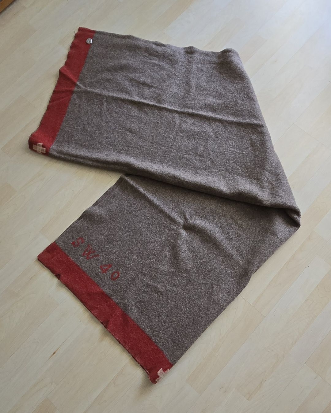 Schweizer Armee Coperte: couverture Suisse – Usato da Martigny venduto da pivert03 5