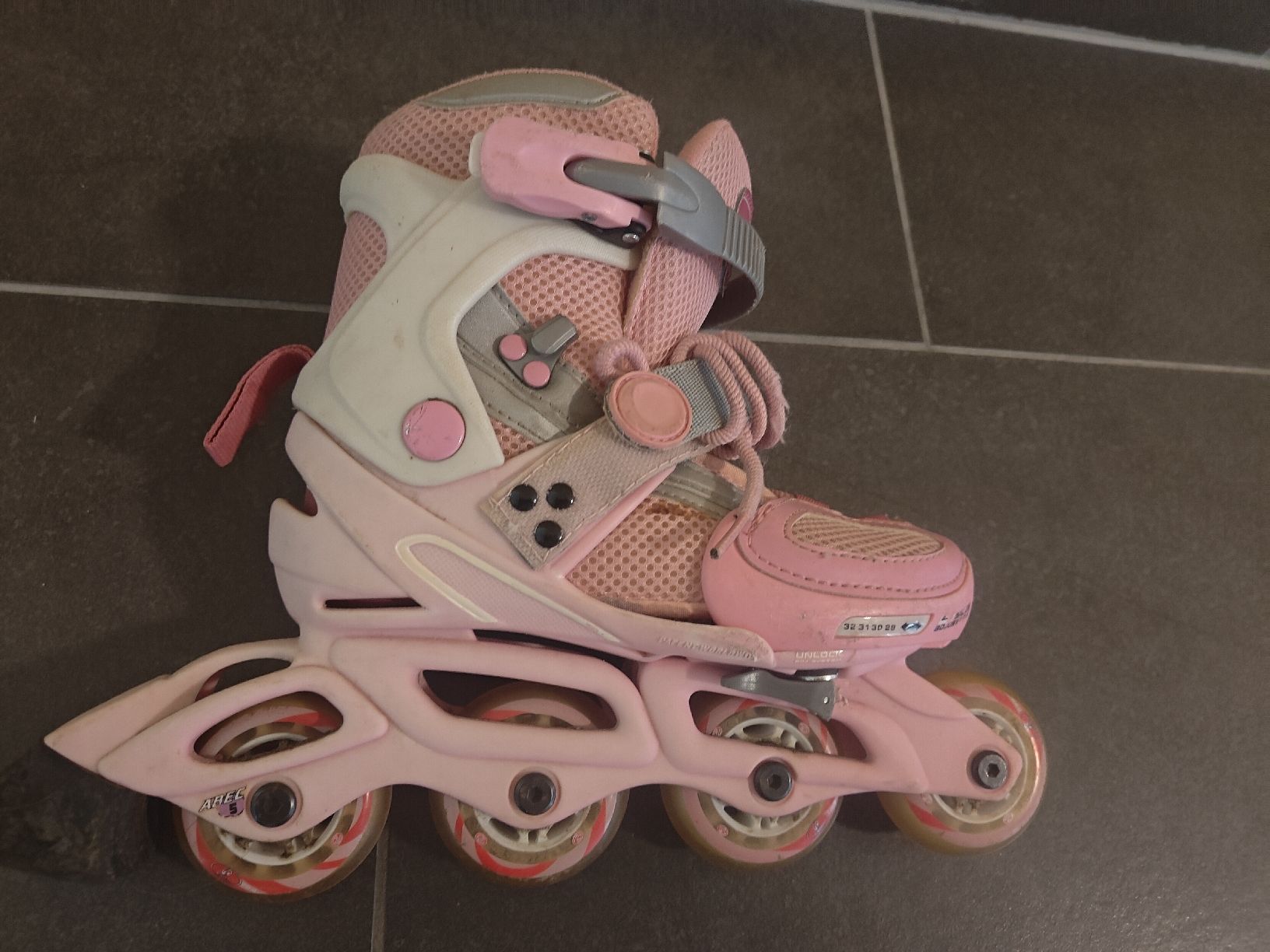 Pattini in linea & Pattini a rotelle: Rollerskates for kids, size 29-32 – Usato da Fällanden venduto da antogranell 3