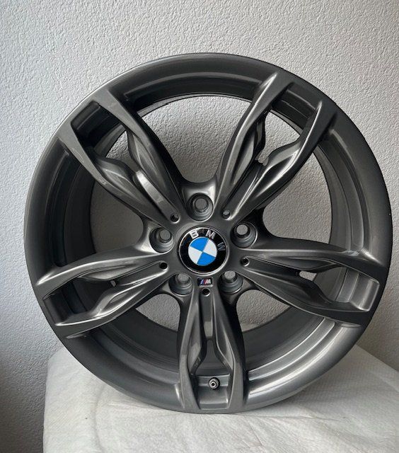 BMW Cerchioni: BMW M Alufelgen Original 436 – Usato da Krauchthal venduto da Mador