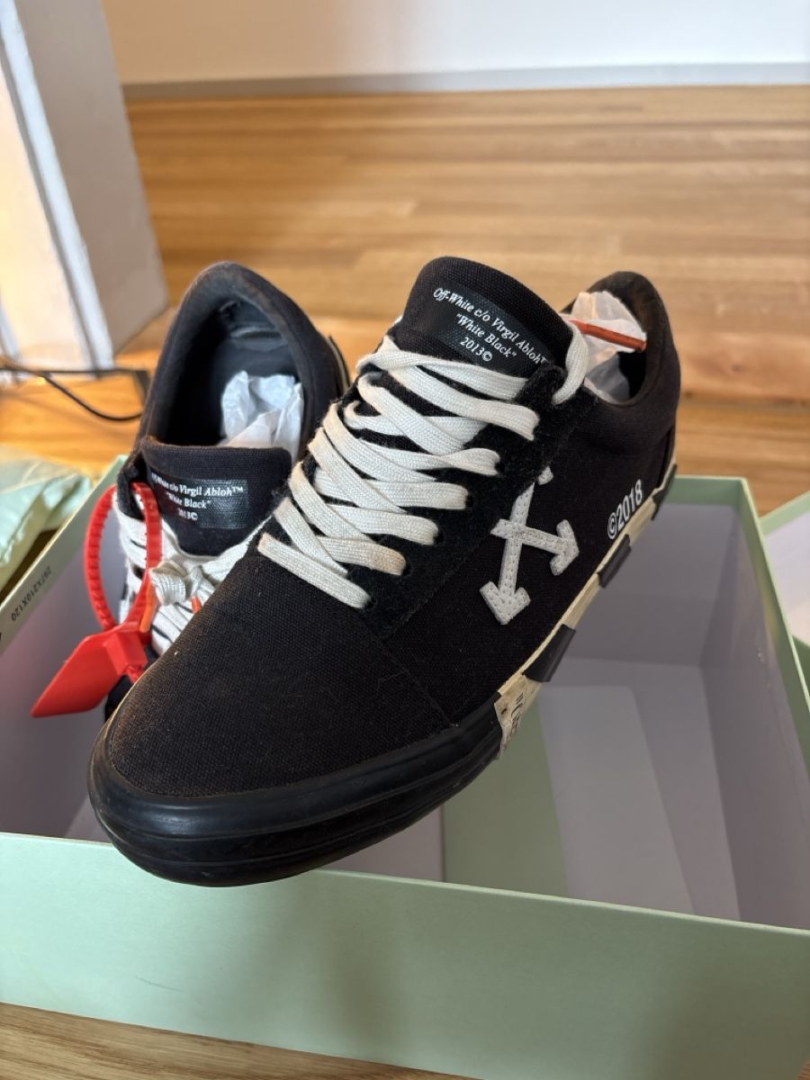 Off-White Scarpe da uomo: Off-White Sneaker, Schwarz, Gr. 40 – Usato da Zürich venduto da luk_p2td 1