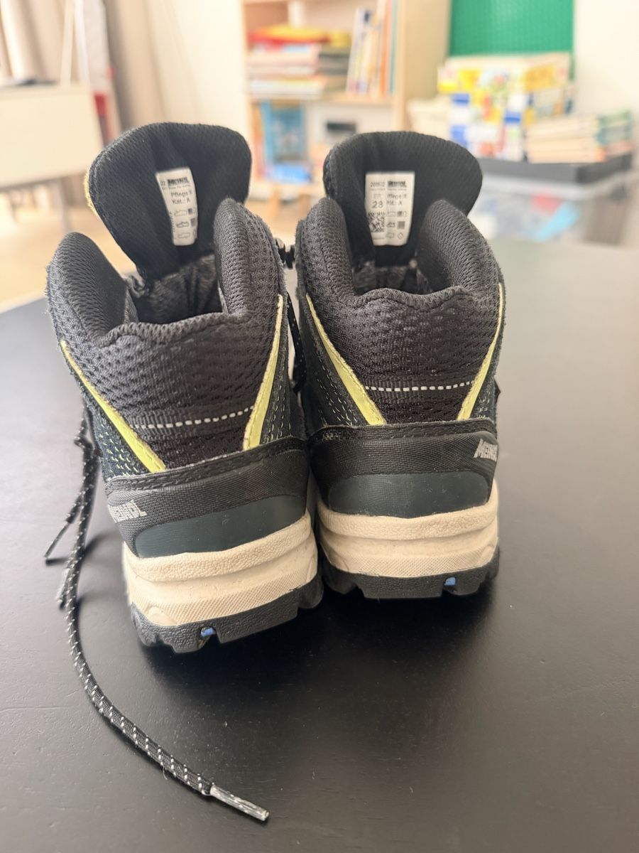 Meindl Chaussures garçon: Meindl Wanderschuhe Gr 28  – D'occasion à Schindellegi par Caro20100 1