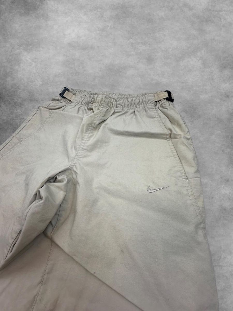 Nike Pantaloni: Nike trousers – Usato da Erlinsbach SO venduto da TogaResell 1