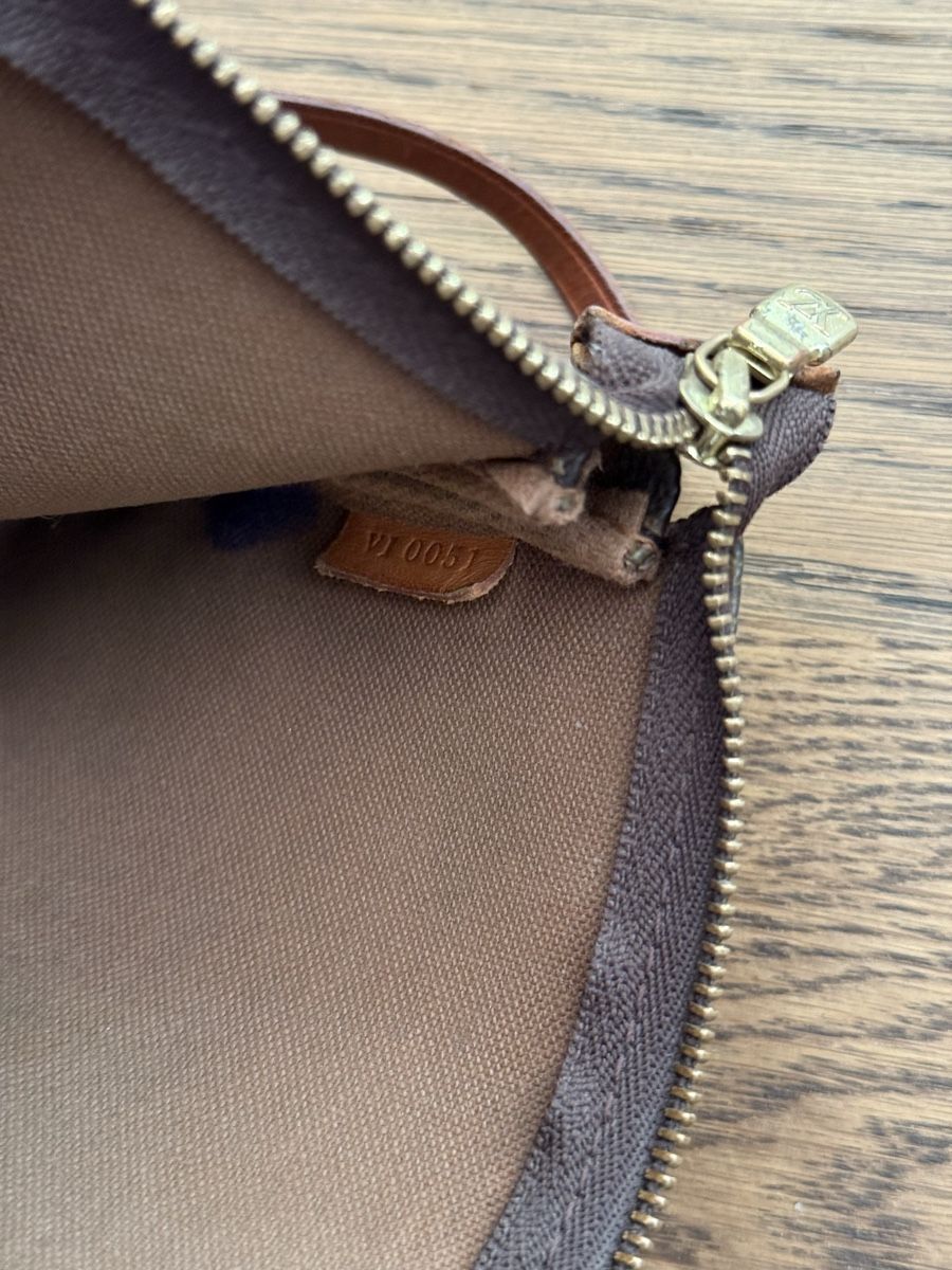 Louis Vuitton Borse da donna: Louis Vuitton Pochette Marron – Usato da Genève venduto da luc_5q8p 3